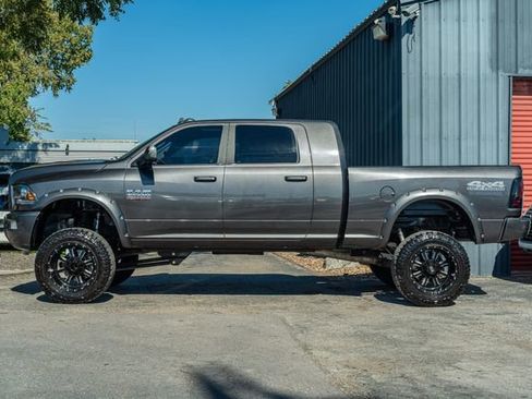 Used 2018 RAM 2500 Laramie w/ Sport Appearance Group image 3