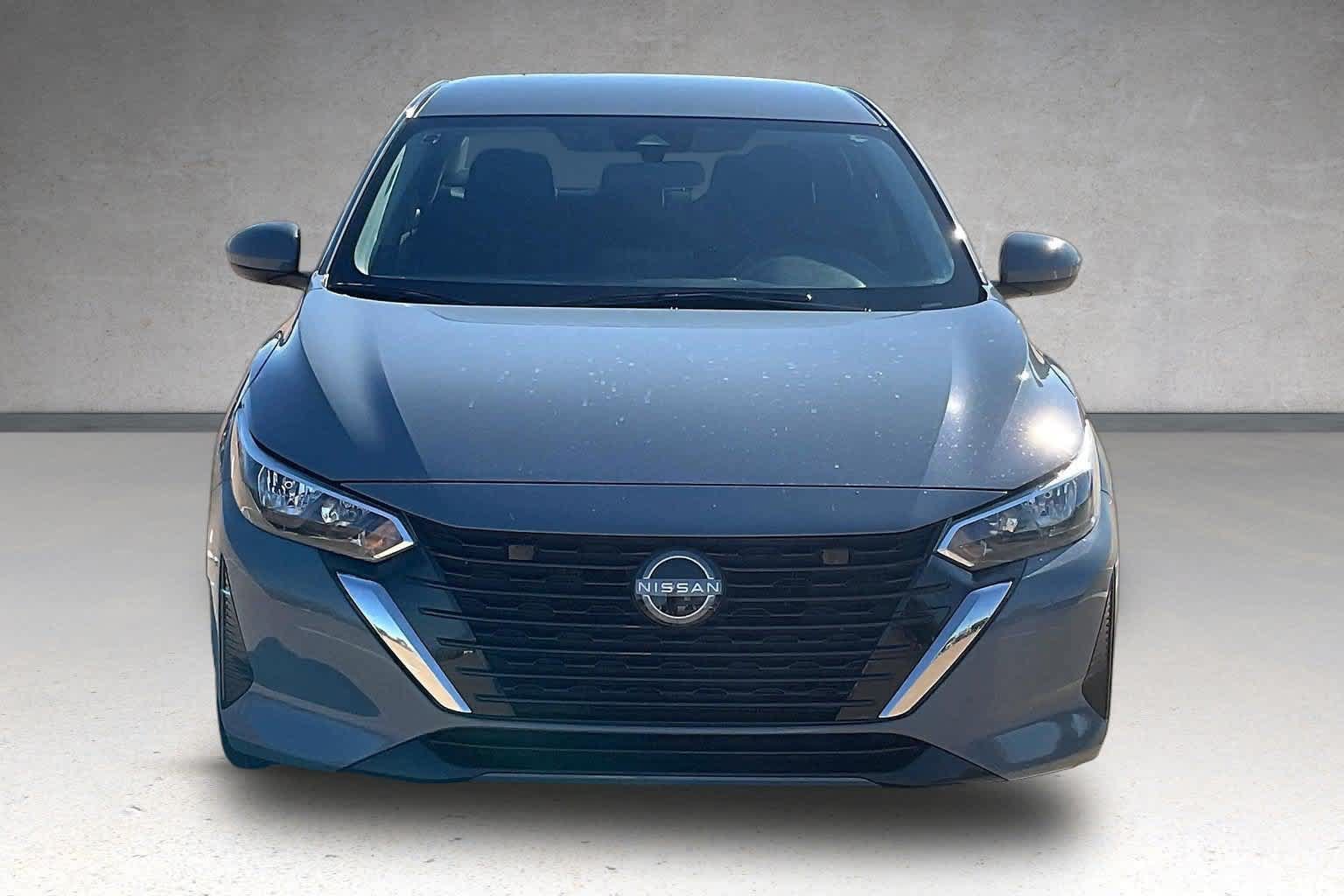 Used 2025 Nissan Sentra SV FWD image 6