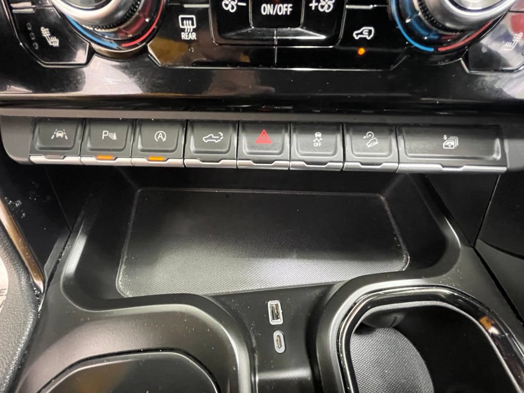 Used 2023 GMC Sierra 1500 AT4 w/ AT4 Premium Package AWD/4WD image 28