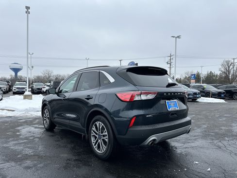 Used 2022 Ford Escape SEL w/ Technology Package image 6