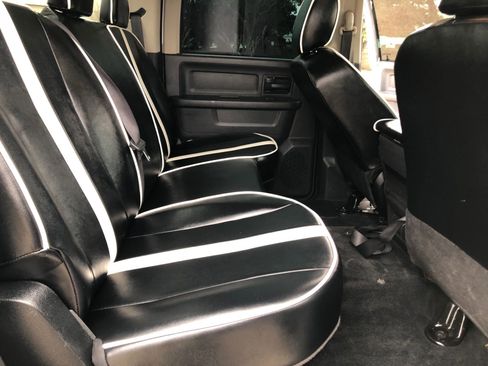 Used 2010 Dodge Ram 2500 Truck ST w/ ST Popular Equipment Group image 18