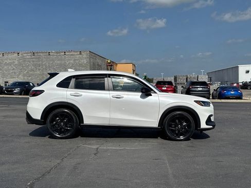Certified 2024 Honda HR-V Sport image 6