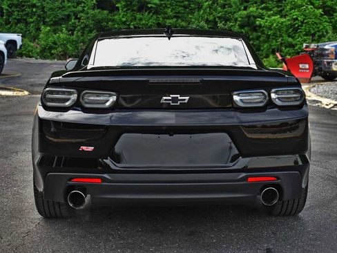 Used 2021 Chevrolet Camaro LT w/ RS Package RWD image 7