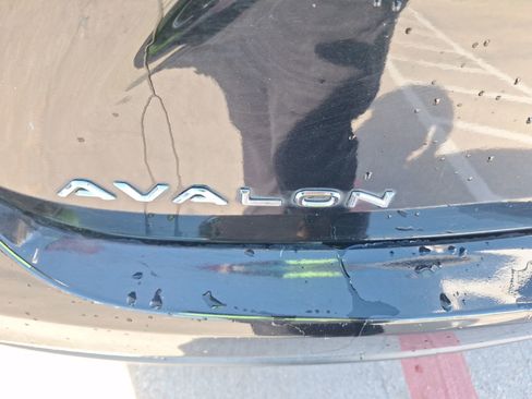 Used 2013 Toyota Avalon XLE Touring image 13