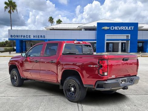 Used 2024 Chevrolet Colorado W/T w/ WT Convenience Package II AWD/4WD image 3
