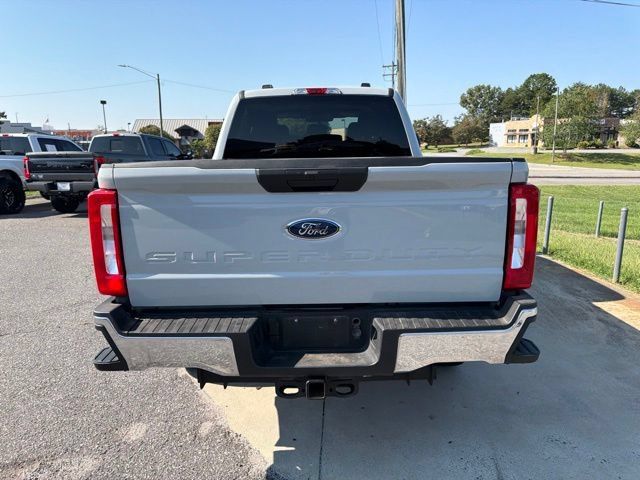 Used 2026 Ford F250 XLT AWD/4WD image 6