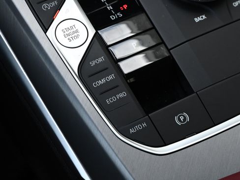 Certified 2025 BMW M240i Coupe image 19