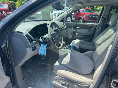 Used 2016 GMC Acadia SLT w/ Open Road Package AWD/4WD image 4