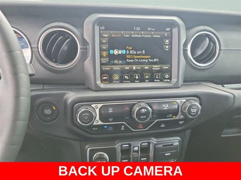 Certified 2022 Jeep Wrangler Unlimited Sahara image 14