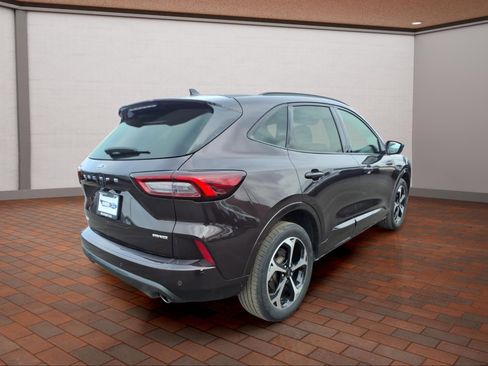 Used 2023 Ford Escape ST-Line Select w/ Tech Pack #2 image 8