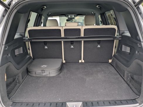 Used 2023 Mercedes-Benz EQB 250+ image 11