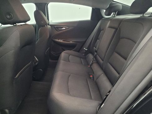 Used 2022 Chevrolet Malibu LT FWD image 18