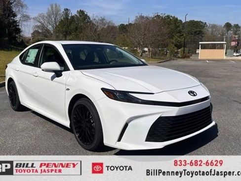 New 2026 Toyota Camry LE image 7