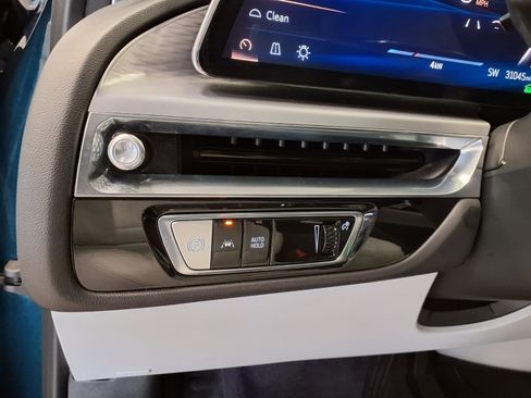 Certified 2024 Cadillac Lyriq Sport RWD image 21