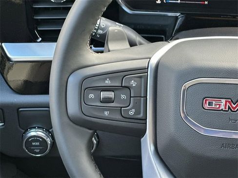 New 2026 GMC Sierra 1500 Elevation w/ LPO, Elevation Black Package image 9