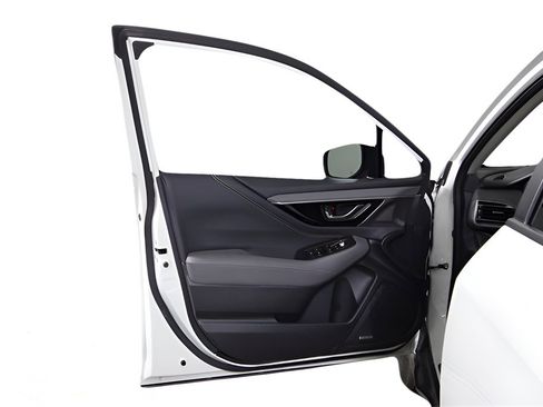 Used 2024 Subaru Outback Onyx Edition image 29