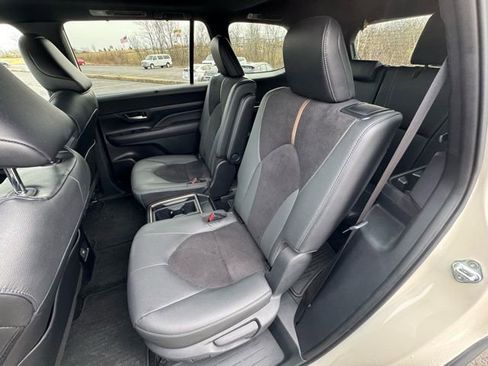 Certified 2024 Toyota Grand Highlander MAX Limited image 13