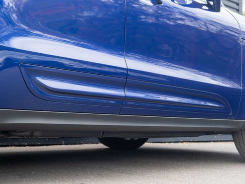 Certified 2026 Porsche Macan AWD/4WD image 36