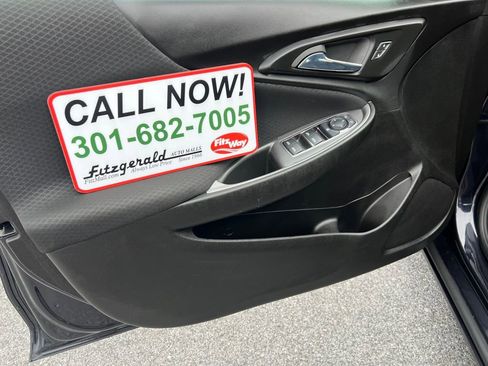 Used 2023 Chevrolet Malibu LS image 14