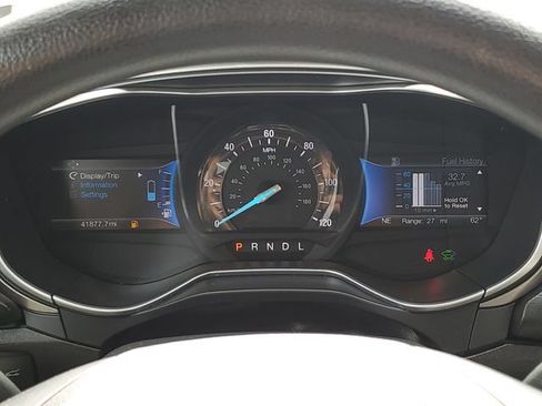Used 2017 Ford Fusion S FWD image 8