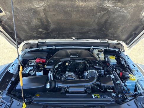 Used 2020 Jeep Wrangler Unlimited Rubicon image 48