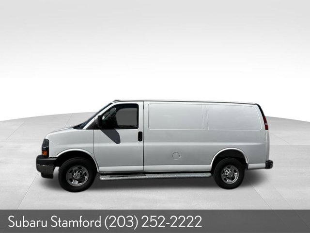 Used 2025 Chevrolet Express 2500 w/ Driver Convenience Package RWD image 5