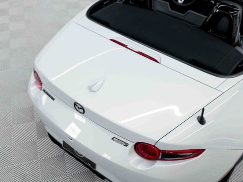 Used 2019 MAZDA MX-5 Miata Grand Touring w/ GT-S Package RWD image 34
