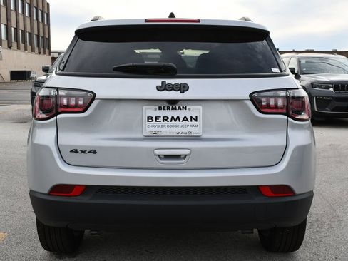 New 2026 Jeep Compass Latitude AWD/4WD image 5