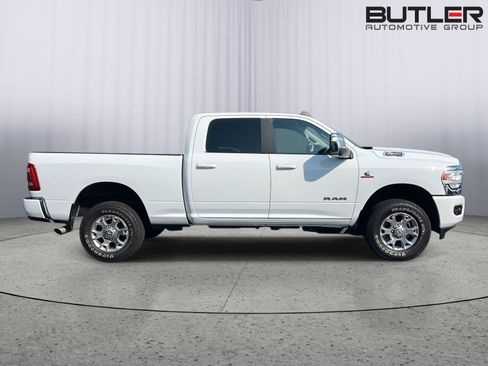 Used 2024 RAM 2500 Laramie AWD/4WD image 5