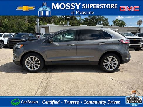 Used 2024 Ford Edge Titanium AWD/4WD image 3