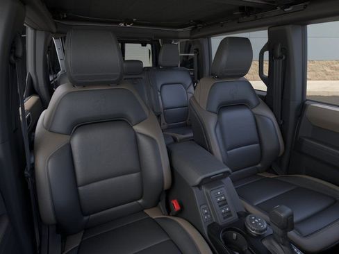 New 2026 Ford Bronco Big Bend w/ Black Diamond Package image 10