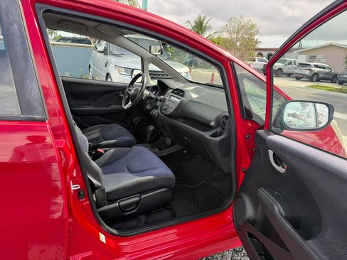 Used 2013 Honda Fit Sport image 16