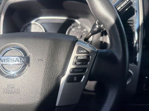 Certified 2021 Nissan Titan SV image 29