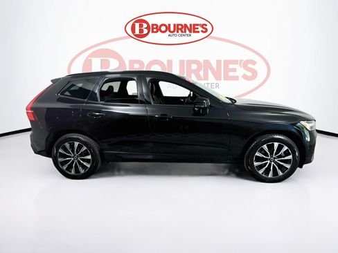 Used 2024 Volvo XC60 B5 Plus w/ Protection Package Premier AWD/4WD image 12