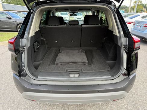 Used 2023 Nissan Rogue SV AWD/4WD image 36