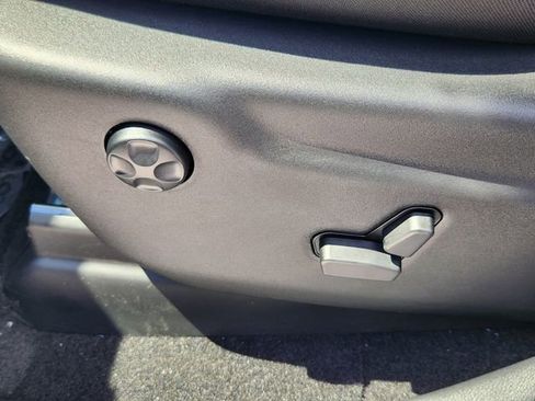 Used 2025 Dodge Durango GT w/ Blacktop Package image 18