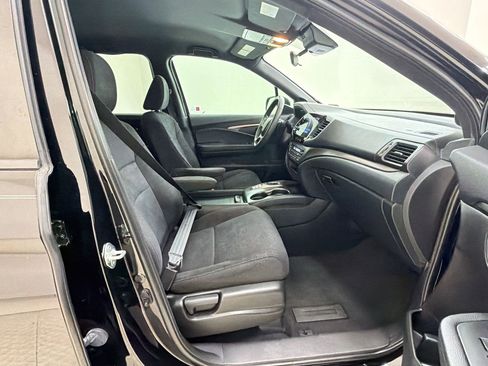 Used 2022 Honda Pilot Sport image 29