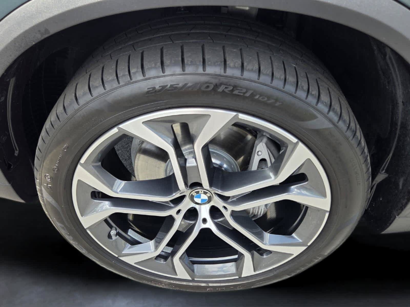 Certified 2026 BMW X5 sDrive40i w/ Premium Package RWD image 9