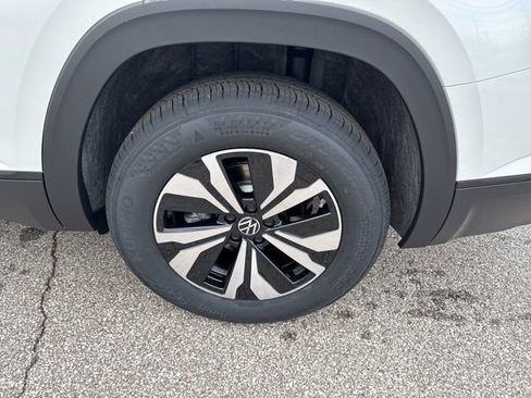 New 2026 Volkswagen Atlas SE image 16