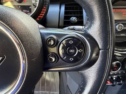 Used 2015 MINI Cooper 2-Door Hardtop image 27