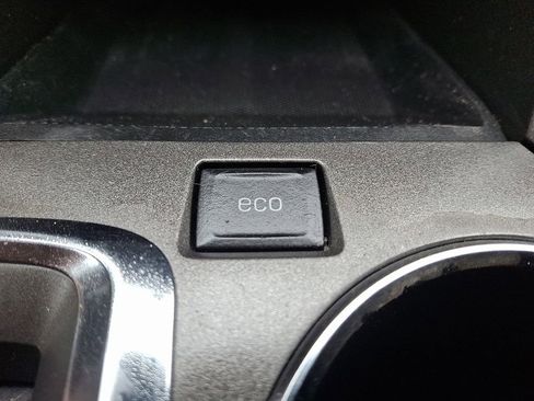 Used 2013 Chevrolet Equinox LS AWD/4WD image 23