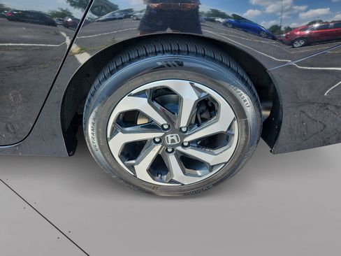 Used 2017 Honda Accord EX-L image 14