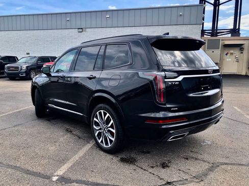 Used 2024 Cadillac XT6 Sport AWD/4WD image 5