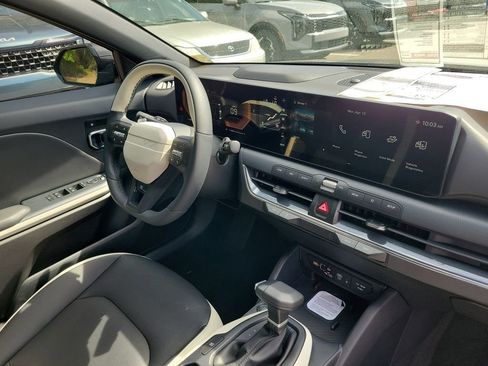 New 2026 Kia K4 GT-Line image 8