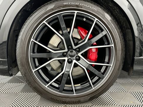Used 2022 Audi SQ8 Prestige w/ Prestige Package image 36