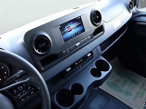 Used 2024 Mercedes-Benz Sprinter 144 Cargo image 24