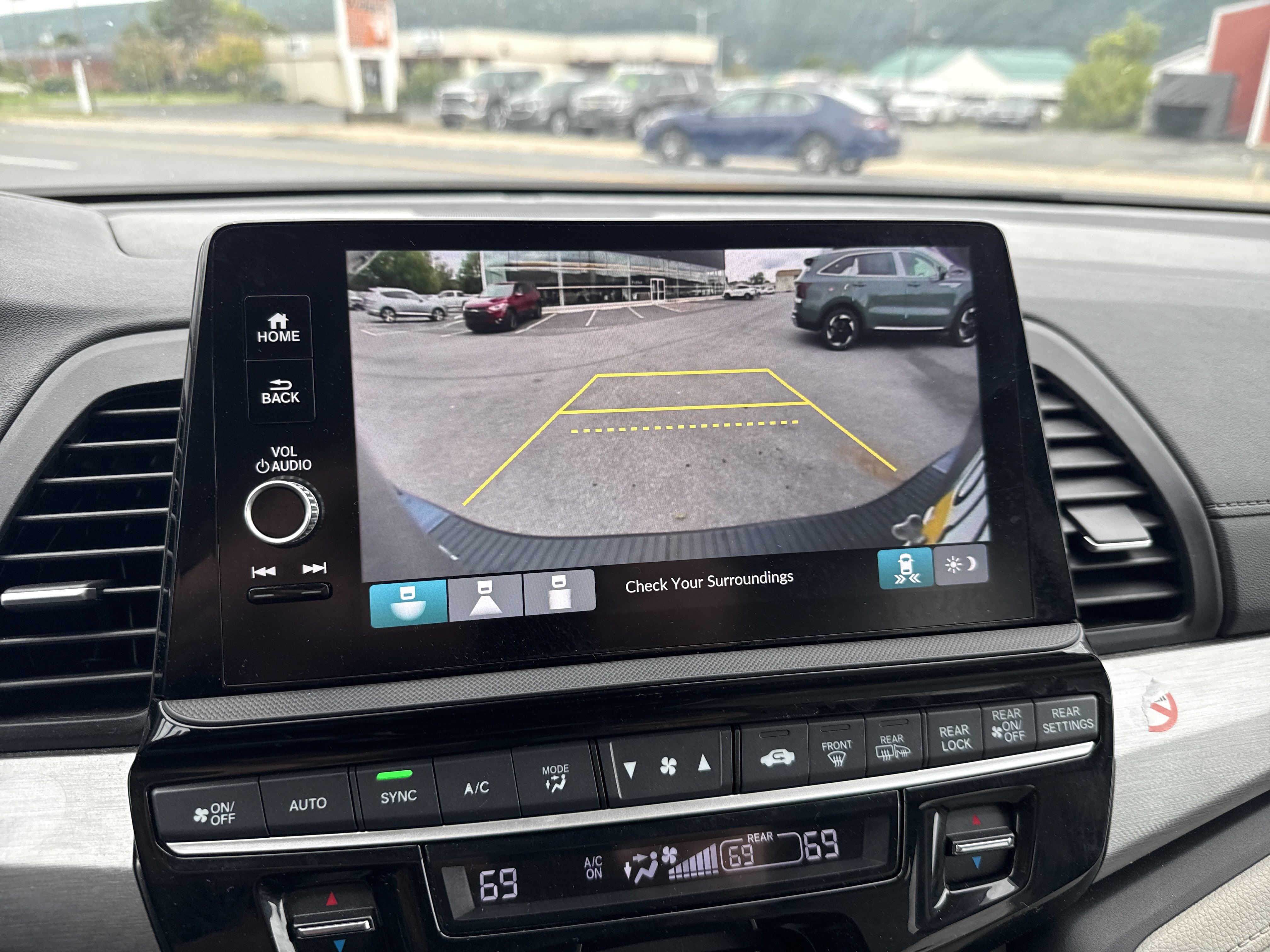Used 2025 Honda Odyssey EX-L image 27