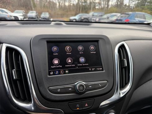 Used 2023 Chevrolet Equinox LT w/ Driver Convenience Package image 19