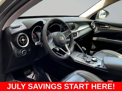 Used 2018 Alfa Romeo Stelvio Ti AWD/4WD image 18