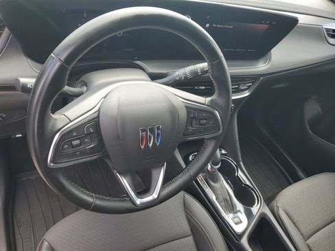 Certified 2024 Buick Encore GX Preferred FWD image 17